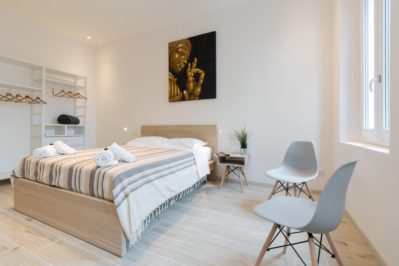 Apartamento Mudiva -Train Station Modern 1 Bdr Flat 1St Floor Florencia Exterior foto