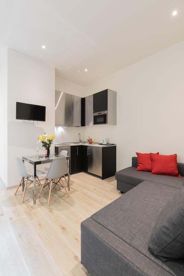 Apartamento Mudiva -Train Station Modern 1 Bdr Flat 1St Floor Florencia Exterior foto
